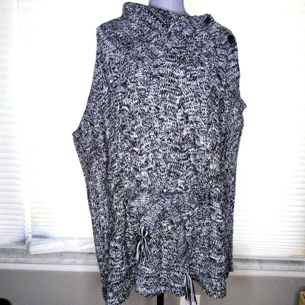 525 America Cable Knit Belted Poncho Cowl Neck Sweater Charcoal L/XL - Picture 2 of 15